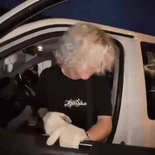 💃 e9e9c22d whatsapp sticker