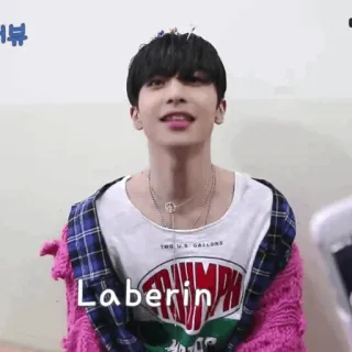 🥀 ba333ade Laberin coreano, Asia, hombre, ídolo telegram sticker