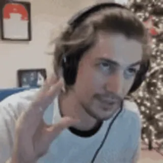 xQcL whatsapp stickers