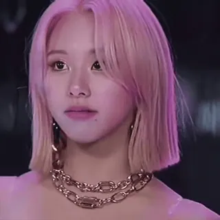 ❤️‍🔥 ac7e4426 donna, ritratto, gioielli, persona, viso telegram sticker