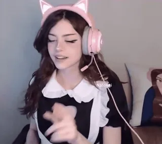 🧿 4251f0cc Cosplay, Maid, Telinga kucing, Headphone, Gamer telegram sticker