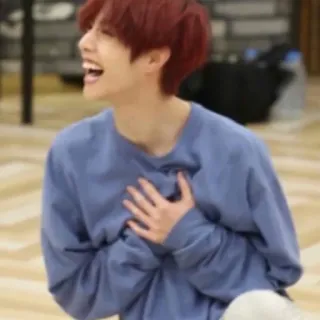 😂 2bbf0300 persona, che ride, K-pop, uomo, capelli rossi, maglione blu telegram sticker