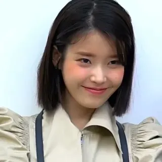 😂 a990ef7a IU IU, K-pop, cantante, celebrità, coreana, donna telegram sticker