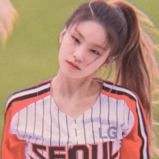 🍬 012db853 SEOUL femme, portrait, coréen, uniforme de baseball, LG, Séoul telegram sticker