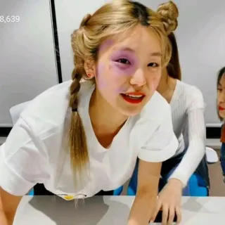 🥴 e1ab7290 telegram sticker