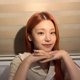 ๐ 98526042 Yeji kpop, singer, woman, idol, celebrity, red hair telegram sticker