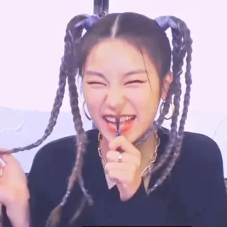 🌸 28b6518b telegram sticker