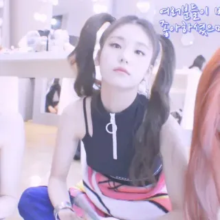 🌸 58f56eb1 telegram sticker