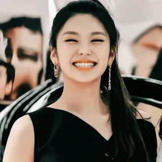 Yeji's @euphoricmoods telegram stickers