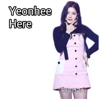 😽 b9cc8472 Yeonhee Here mujer, K-Pop, ídolo, Yeonhee, coreano whatsapp sticker