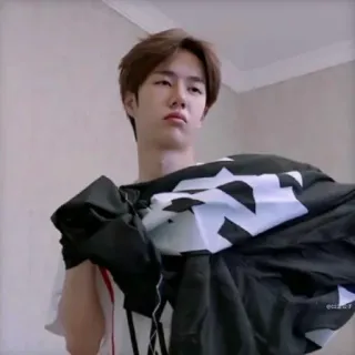 🤍 0a5bf584 telegram sticker