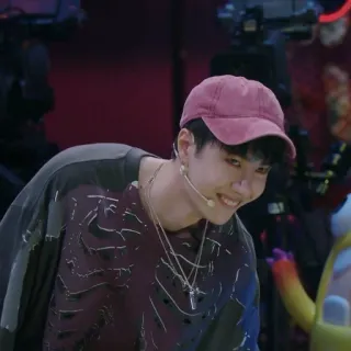 🤍 e6f496b5 telegram sticker