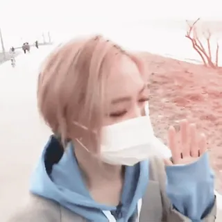 ⛑ f79f3ca3 telegram sticker