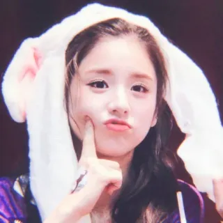 🧏‍♀ b8ea56e9 femme, portrait, mignon, oreilles de lapin, selfie, fille whatsapp sticker