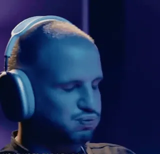 😖 09b49d1c telegram sticker