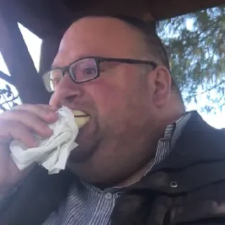 🥗 d0fd96ff eating, man, food, person, sandwich, portrait telegram sticker