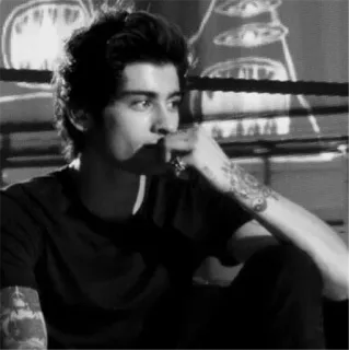 🖇 01d5d61d Zayn Malik celebrity, singer, pop star, black and white, tattoo, portrait telegram sticker