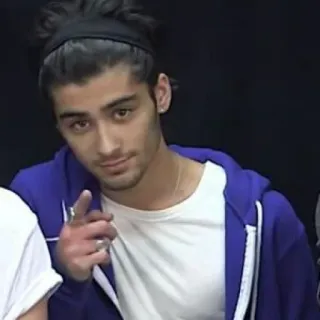 🔦 23cb7642 Zayn Malik 가수, 유명인, 사람, 가리키는 telegram sticker