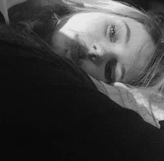 ✨ 4310e90f 여자, 인물사진, 흑백, 단색, 소녀, 사람, 얼굴 telegram sticker