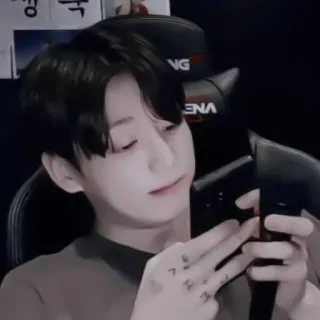 🤍 5e029e81 telegram sticker