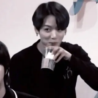 🐰 9d9ef5a7 Jungkook BTS, K-pop, Idole, Chanteur, Jungkook telegram sticker