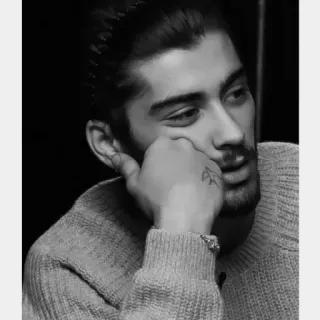🖤 146cd796 Zayn Malik selebriti, pria, penyanyi, potret, hitam putih, aktor, gaya telegram sticker