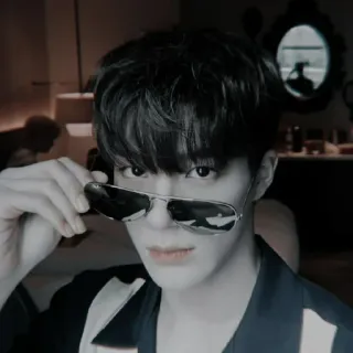 🏹 1105a7fe คน, แว่นกันแดด, ภาพเหมือน, ผู้ชาย, แฟชั่น, สไตล์, ผม telegram sticker