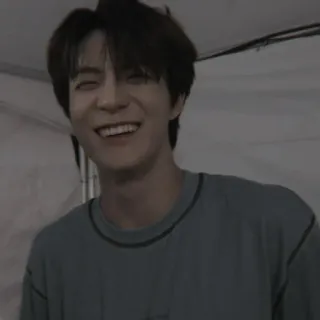 🏹 a7ef5782 คน, ผู้ชาย, ยิ้ม, ภาพเหมือน telegram sticker