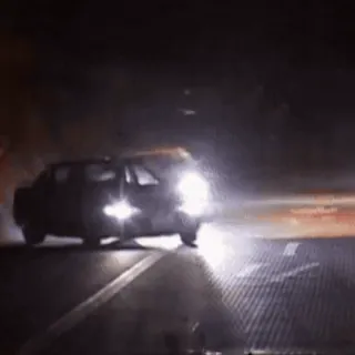 🤖 2fa7ab7e Auto, Straße, Nacht, Transport, Fahrzeug, Fahren whatsapp sticker