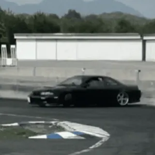 🤪 979679f5 Auto, Fahrzeug, Drift, Automobil, Rennen, Motorsport, schwarzes Auto, Rennstrecke whatsapp sticker