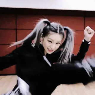 🐙 66c94833 telegram sticker