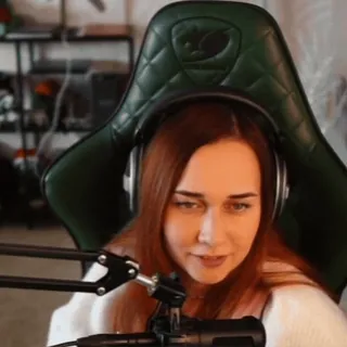 🤨 7ece40fb telegram sticker