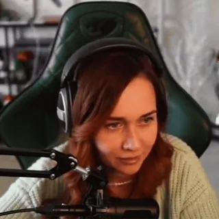 🙄 d103e2b0 女性, 人物, ポートレート, 顔写真 telegram sticker