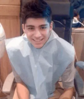 🍩 de4ff5e8 Zayn Malik person, celebrity, man, smile, Zayn Malik whatsapp sticker