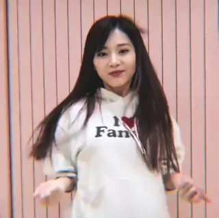 🍦 b0b3b7cd I <3 Fan แฟน, ความรัก, หัวใจ, เสื้อผ้า, คน telegram sticker