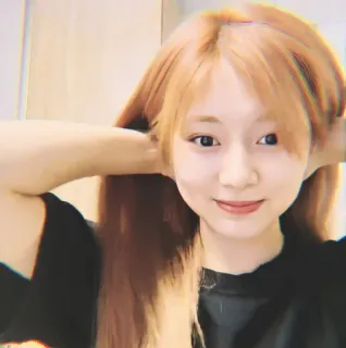 🍦 e999c056 ผู้หญิง, ภาพเหมือน, เด็กผู้หญิง, น่ารัก, หน้า, ผม telegram sticker